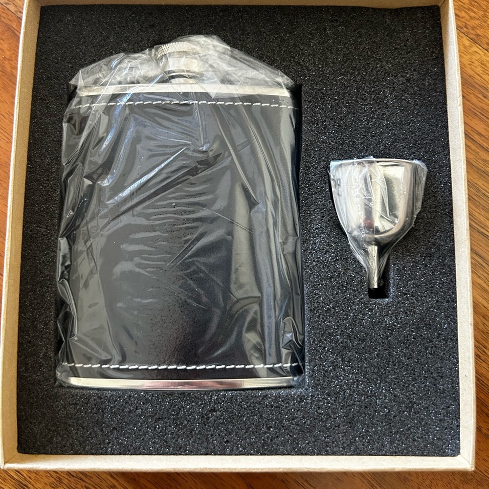 BOMBAY FLASK - NEVER USED